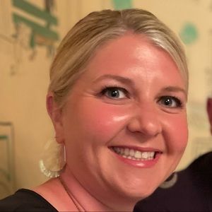 Meet your Posher, Suzanne